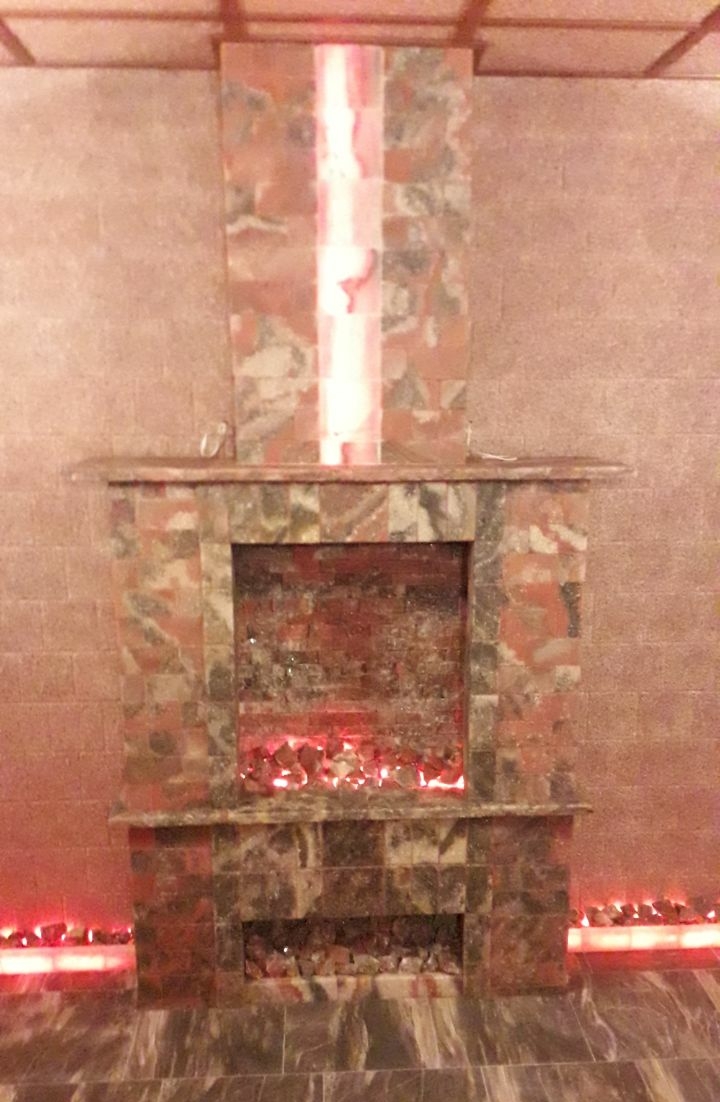 Спелеокамера из пилёного и прессованного сильвинита (Пансионат ветеранов науки, г.Москва)